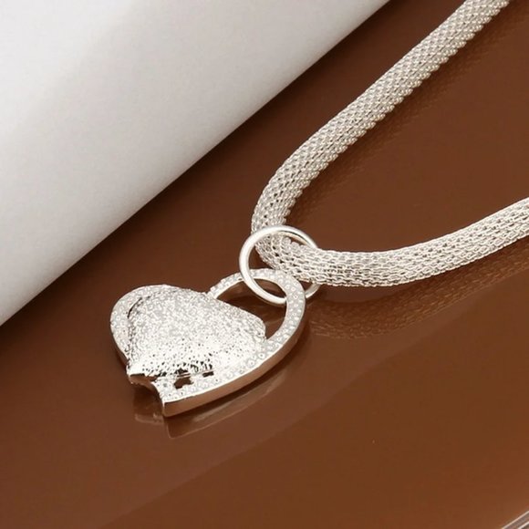 ❤️ NEW 💎 Luxury Heart 925 Sterling Silver Necklace - Picture 7 of 10